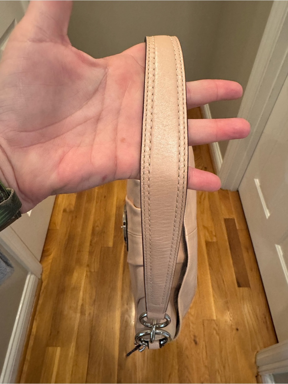 Coach - SoHo Pleated Flap Shoulder Bag - Peachy Pearl 2012 - Picture 5 of 12